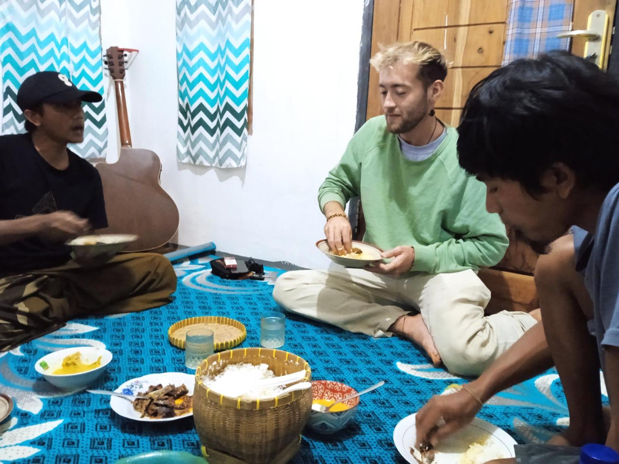 טטבאטו Citra Homestay מראה חיצוני תמונה